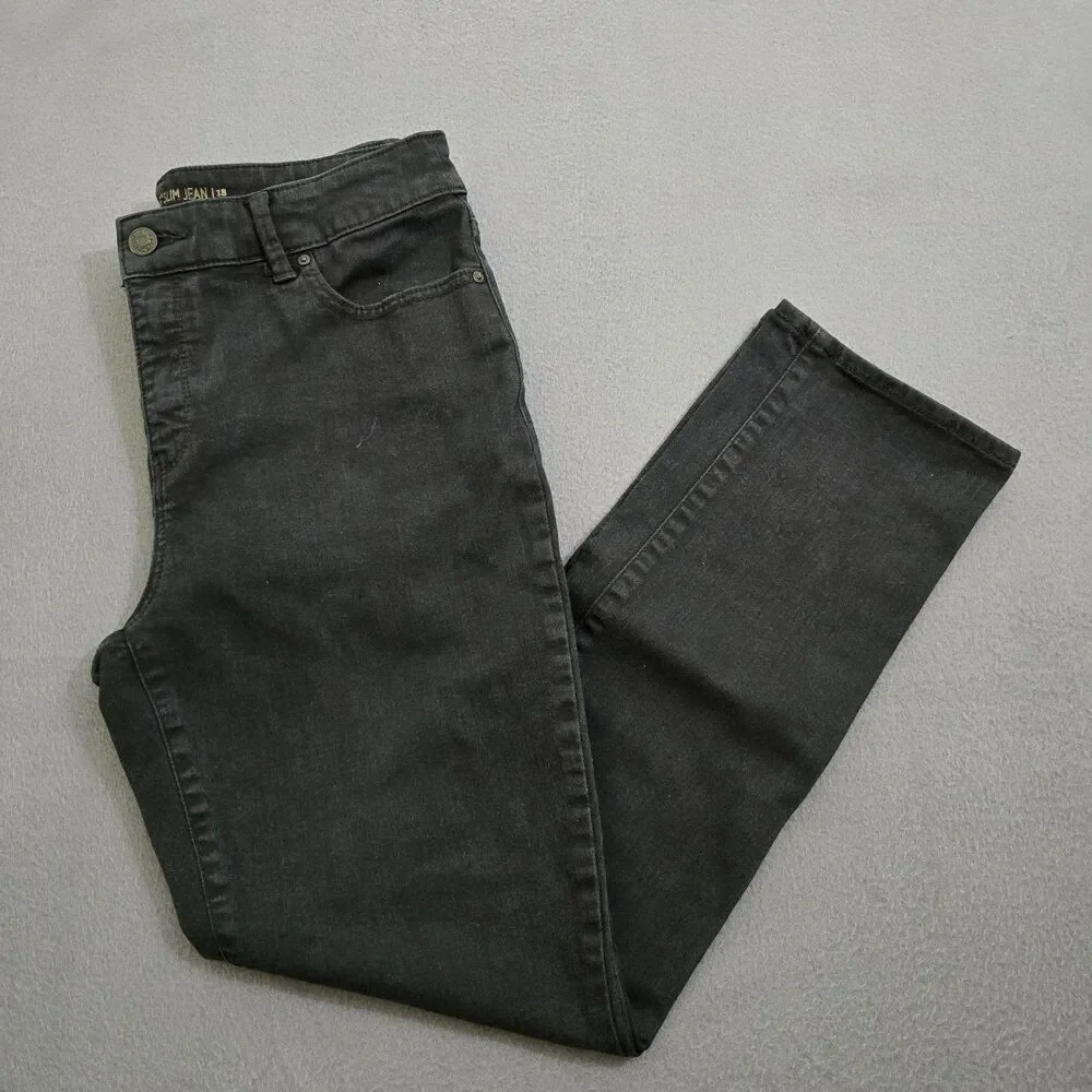 Chico's Women 1 US 8 Short Black The So Slimming Slim Mid Rise Jean
